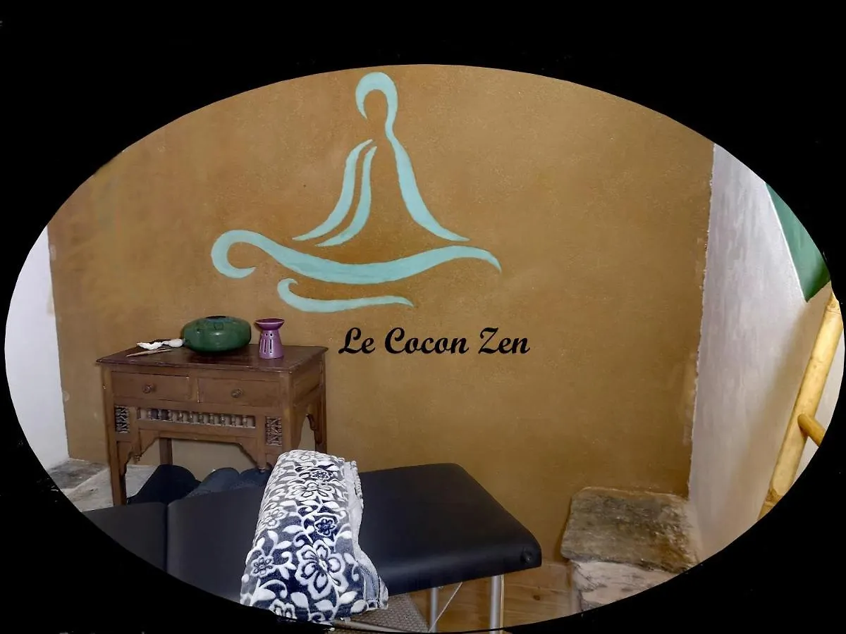 La Maison Mescladis Manhac 0*,