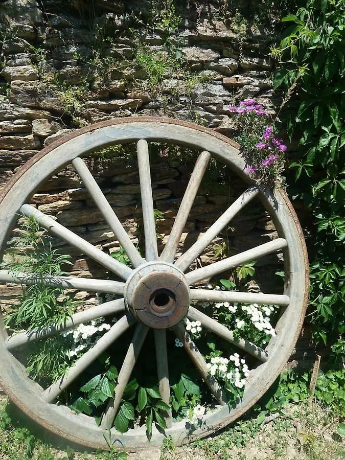 La Maison Mescladis Manhac 0*,